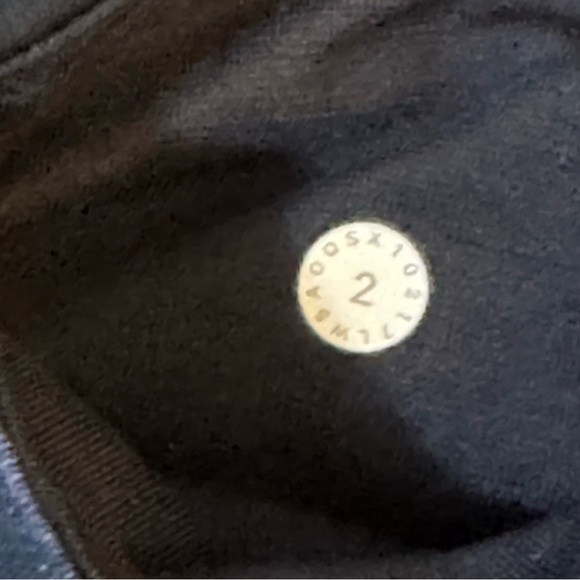 Lululemon Train Times
Transition Multi Midnight Navy / Black
#108 - Picture 10 of 12